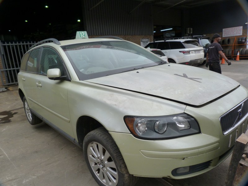 Volvo V50 2.4i AT - 2006 stripping for spares - Private Seller Volvo V50 2.4i AT - 2006 stripping for spares - Private Seller