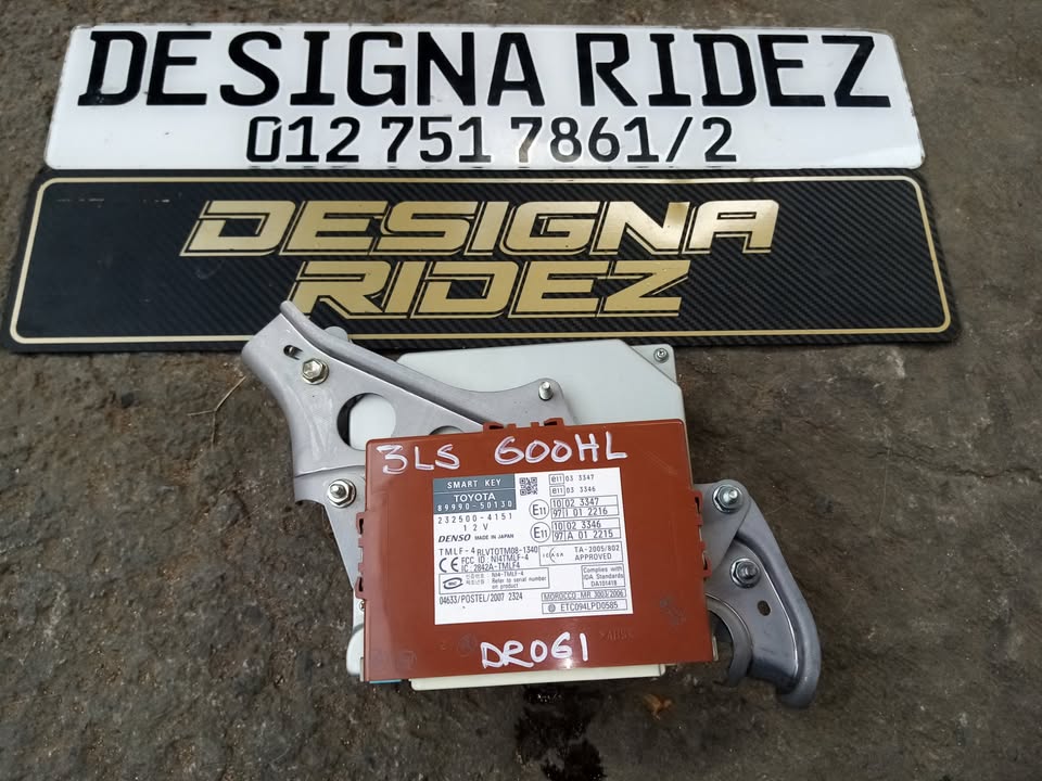 LEXUS LS 600 HL SMART KEY CONTROLE UNIT - Private Seller LEXUS LS 600 HL SMART KEY CONTROLE UNIT - Private Seller