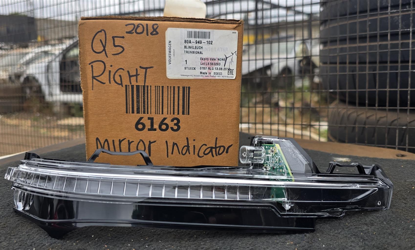 New stock arrivals Audi q5 18- Right mirror indicator - Private Seller New stock arrivals Audi q5 18- Right mirror indicator - Private Seller