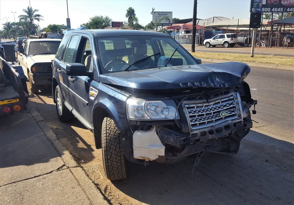 Land Rover Freelander 2 SE TD4 - Stripping for spares | AUTO EZI - Private Seller
