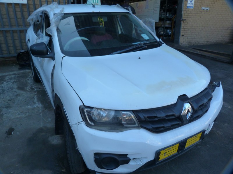 Renault Kwid Dynamique 1.0 Petrol Manual White - 2018 SPARESBOYZ STRIPPING FOR - Private Seller Renault Kwid Dynamique 1.0 Petrol Manual White - 2018 SPARESBOYZ STRIPPING FOR - Private Seller