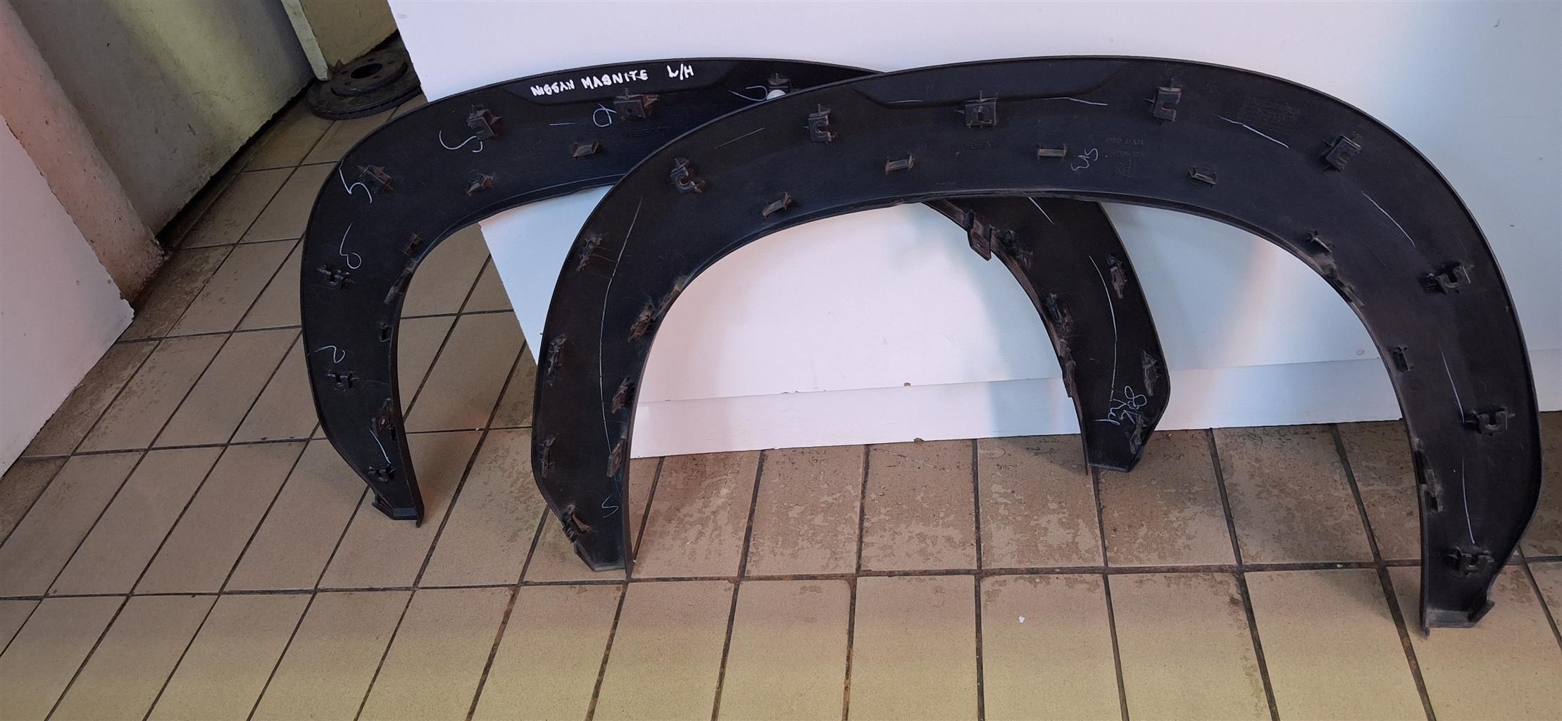 2022 NISSAN MAGNITE FRONT RIGHT WHEEL ARCH LEFT AND RIGHT FOR SALE - Private Seller 2022 NISSAN MAGNITE FRONT RIGHT WHEEL ARCH LEFT AND RIGHT FOR SALE - Private Seller