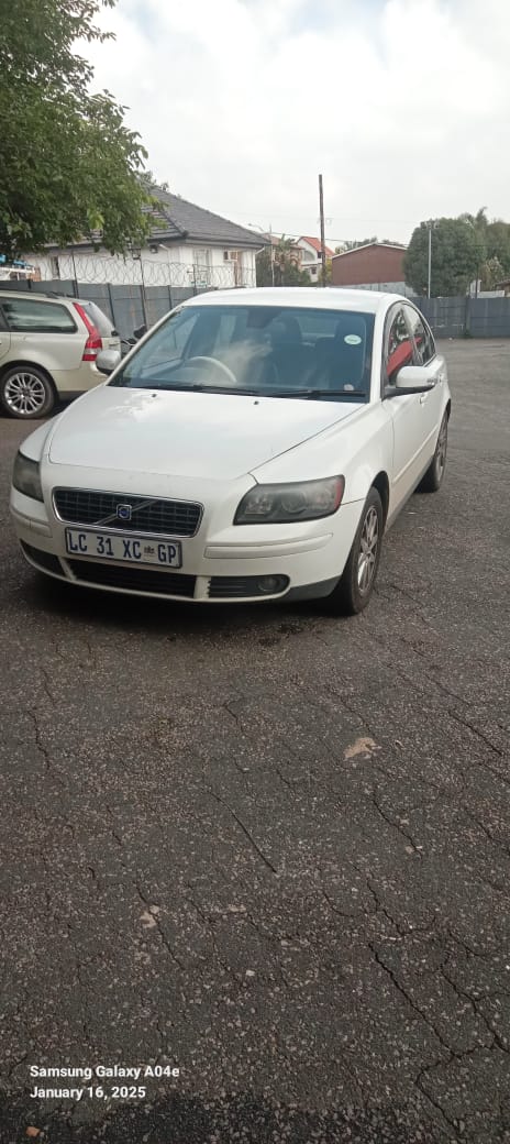 Used 2008 Volvo S40 2.0 - Private Seller Used 2008 Volvo S40 2.0 - Private Seller