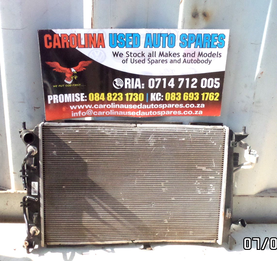 Hyundai Tucson radiator automatic and condenser - Private Seller Hyundai Tucson radiator automatic and condenser - Private Seller