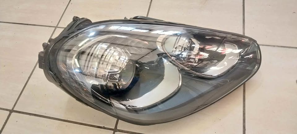 PORSCHE CAYENNE XENON HEADLIGHT RIGHT SIDE 2015-2018