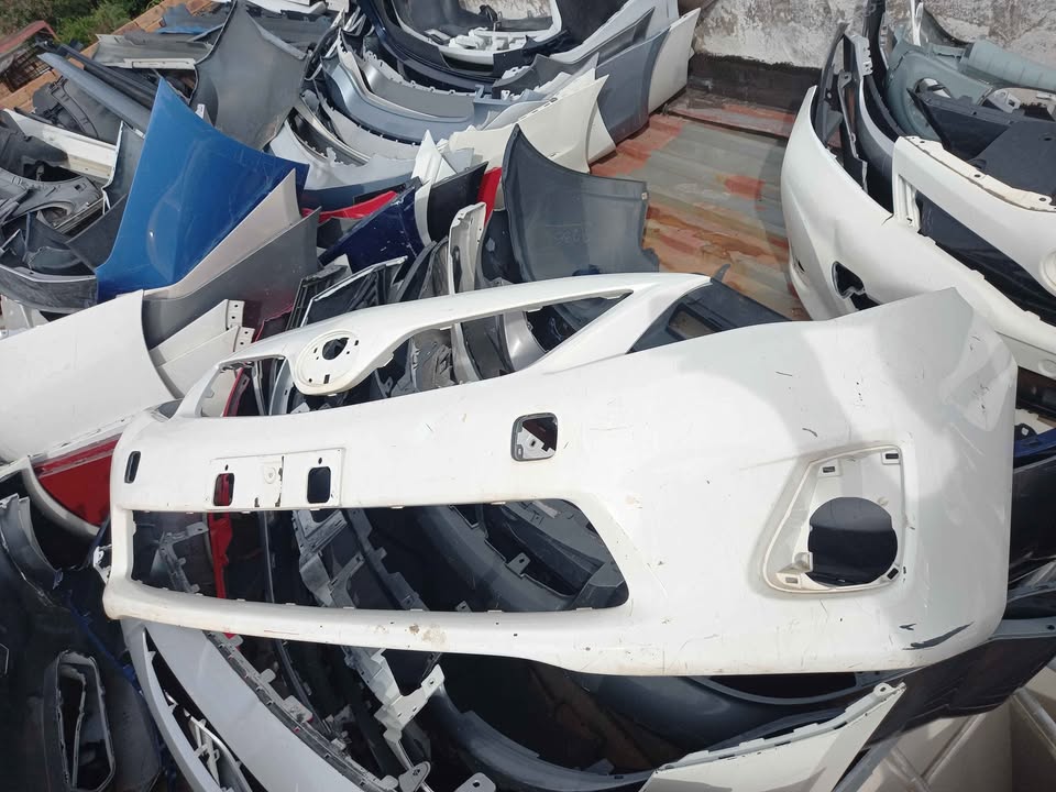 Toyota yaris used bumpers - Private Seller Toyota yaris used bumpers - Private Seller