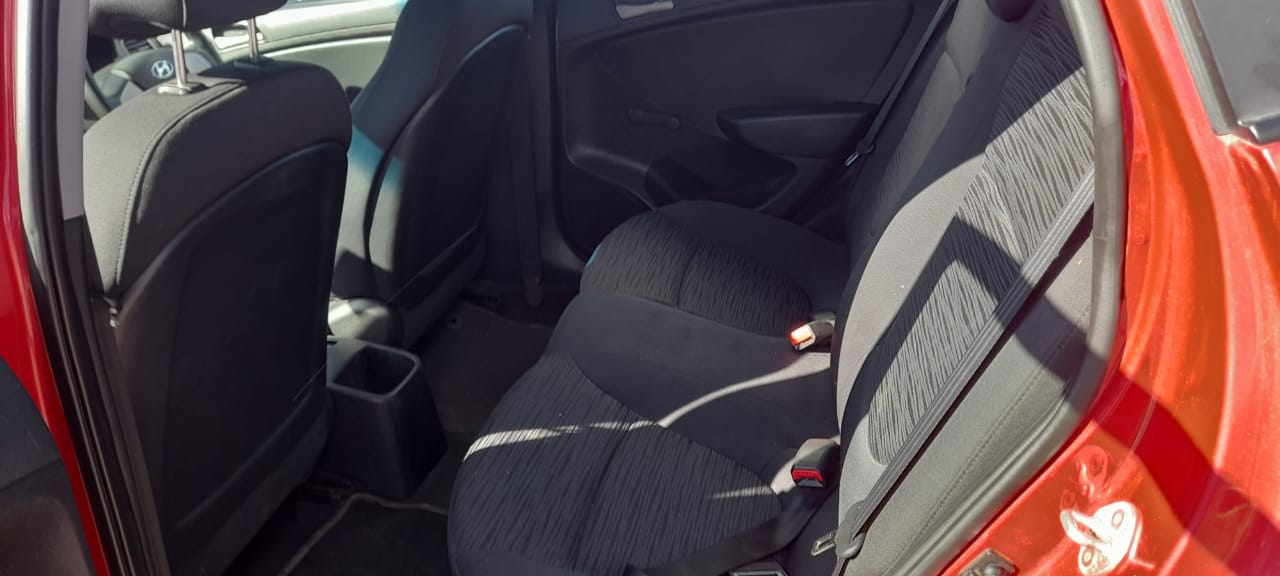2017 Hyundai Accent 1.6 manual