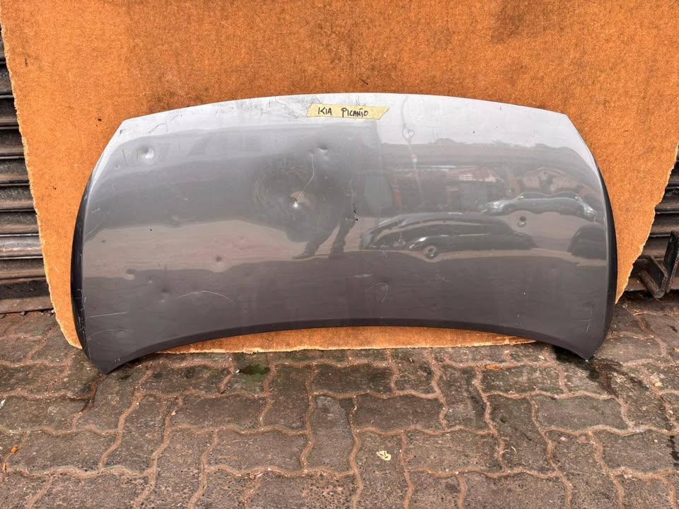 Kia picanto Bonnet - Private Seller Kia picanto Bonnet - Private Seller