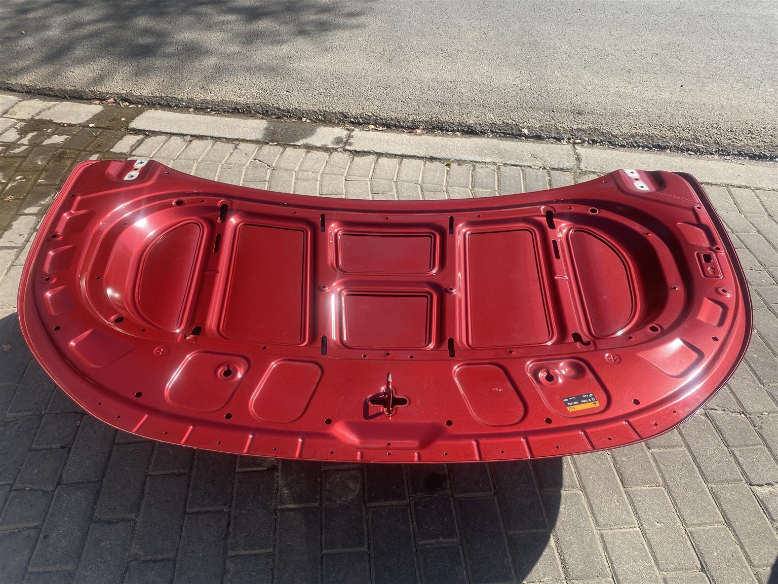 2025 KIA SELTOS BONNET HOOD FOR SALE. IN PRISTINE CONDITION - Private Seller 2025 KIA SELTOS BONNET HOOD FOR SALE. IN PRISTINE CONDITION - Private Seller