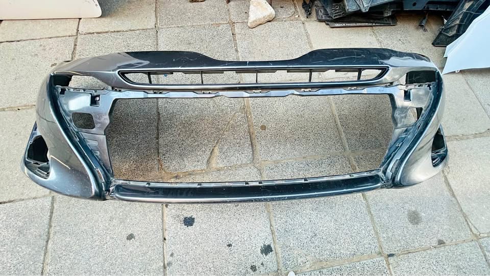 Toyota Yaris bumper - Private Seller Toyota Yaris bumper - Private Seller
