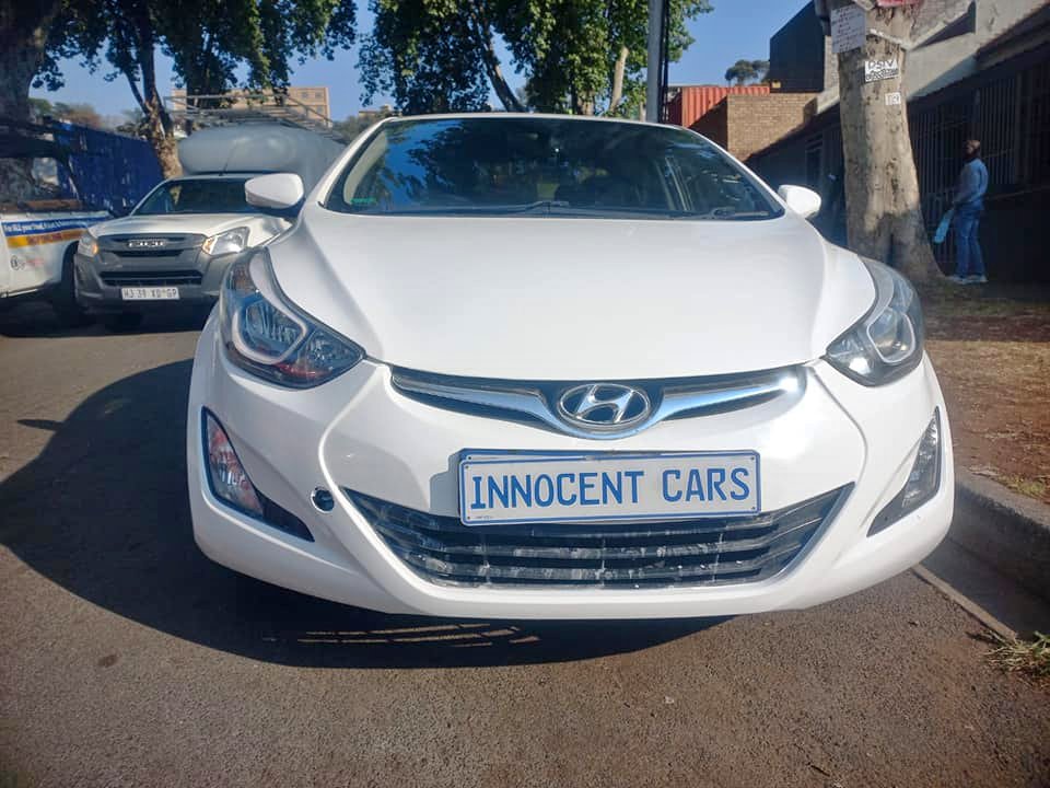 2014 HYUNDAI ELANTRA 1.6 GLS PETROL, AUTOMATIC, WHITE COLOR