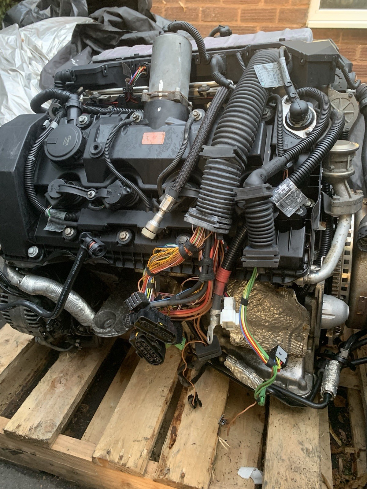 BMW N62B44A Petrol Engine For Sale - Private Seller
