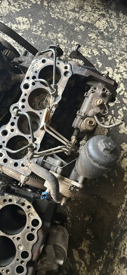 Opel Y17DT Sub Assembly. Block with pistons and crank - Private Seller