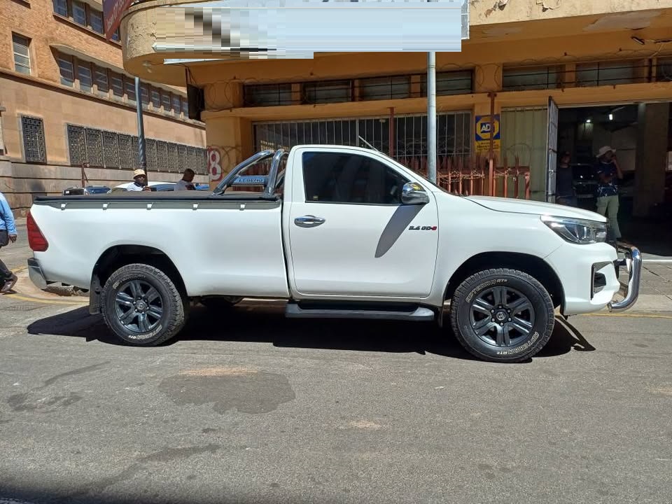 Used 2018 Toyota Hilux 2.4GD - Private Seller Used 2018 Toyota Hilux 2.4GD - Private Seller