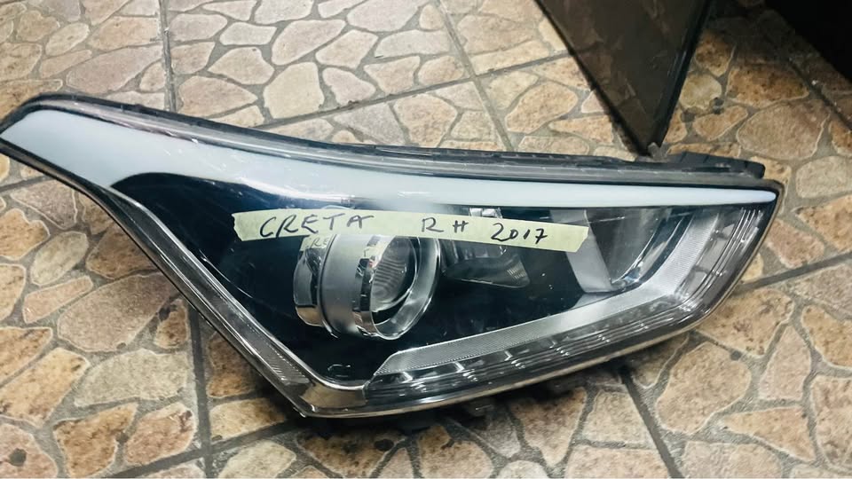 Hyundai Creta headlight 2017 - Private Seller Hyundai Creta headlight 2017 - Private Seller