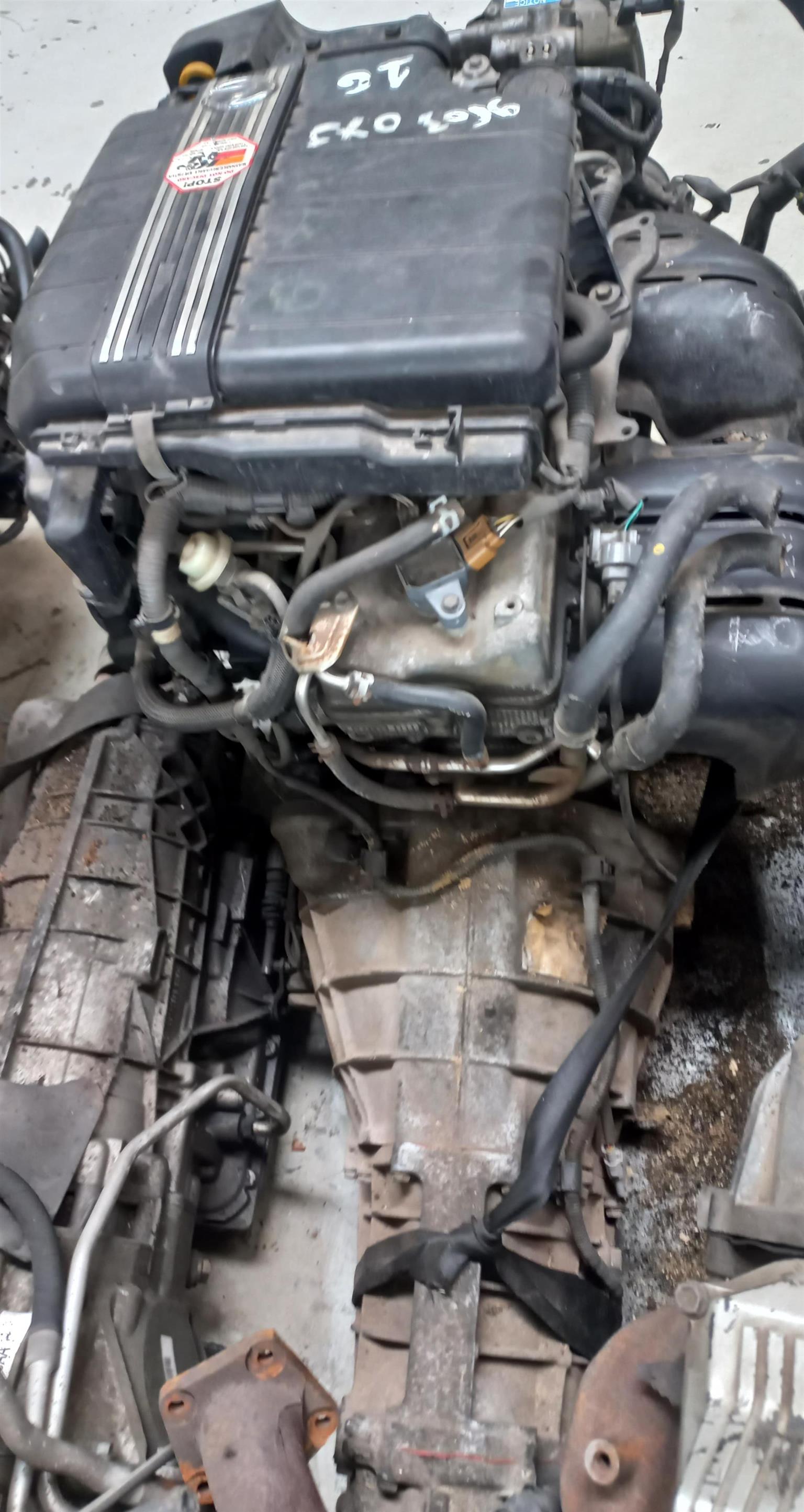 Lexus IS 200 2.0 4CYL Petrol Engine (1G) + Gearbox