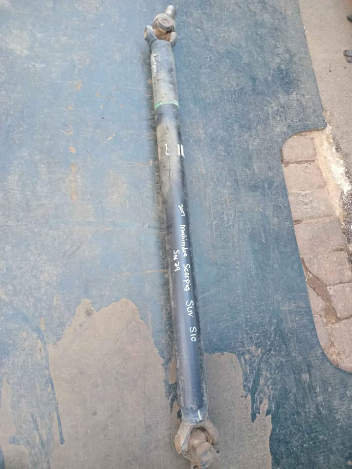 2017 Mahindra Scorpio S10 suv rear propshaft for sale @ circle 7 used parts - Private Seller
