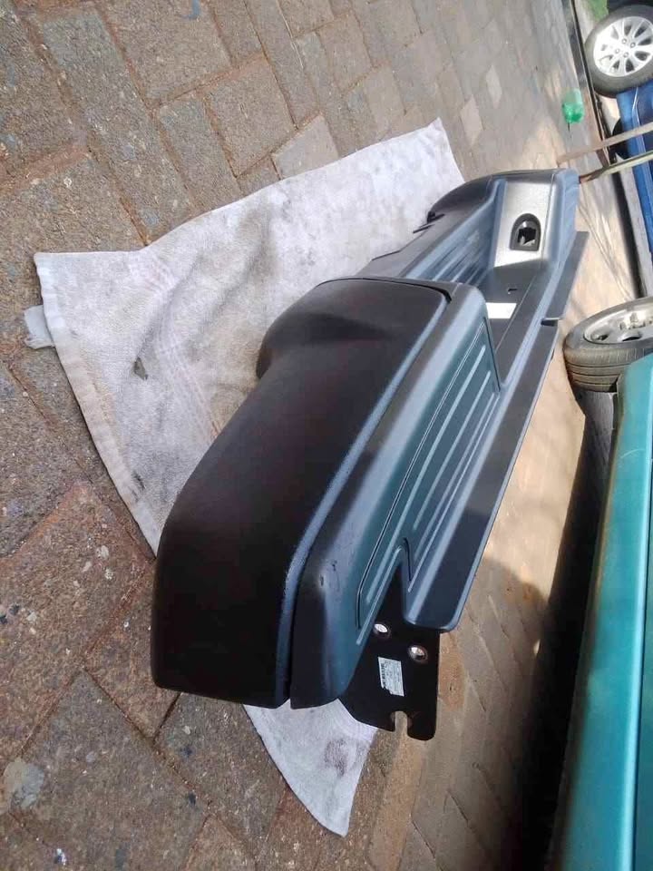 Isuzu Baki KB 250 Rear/Back bumper - Private Seller Isuzu Baki KB 250 Rear/Back bumper - Private Seller