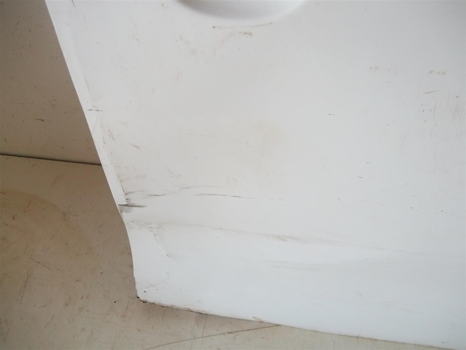 VW Polo Vivo right front door - Private Seller