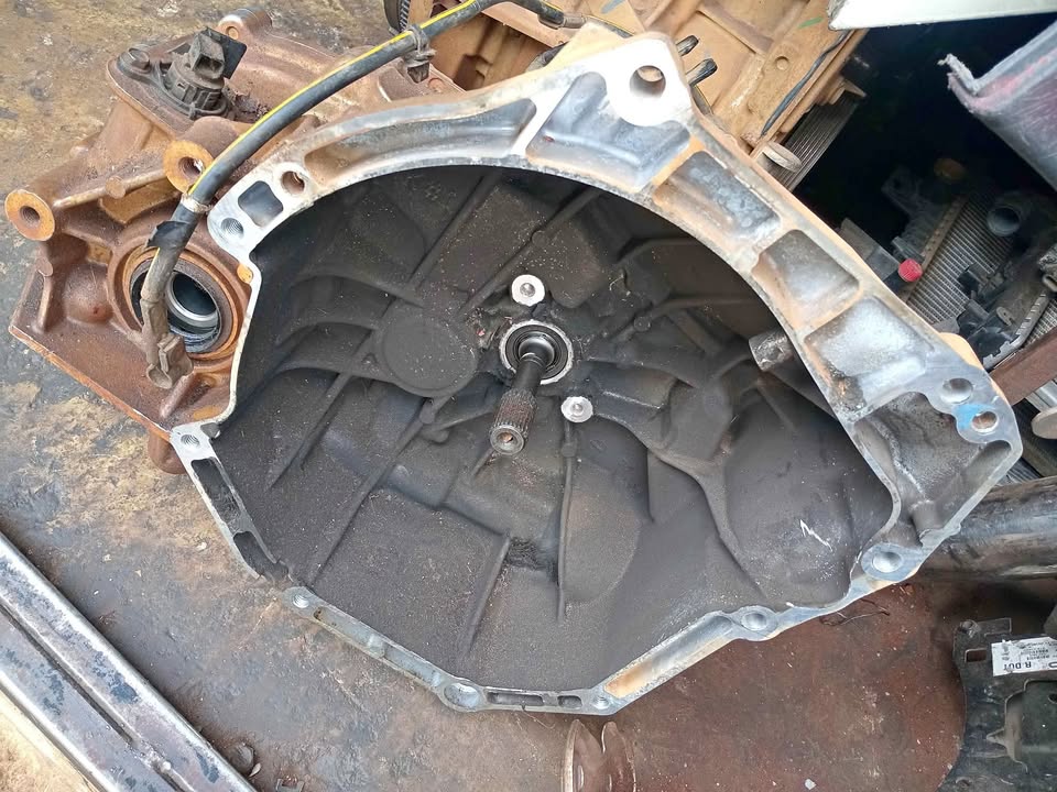Datsun go maunal gear box 1.2 - Private Seller Datsun go maunal gear box 1.2 - Private Seller
