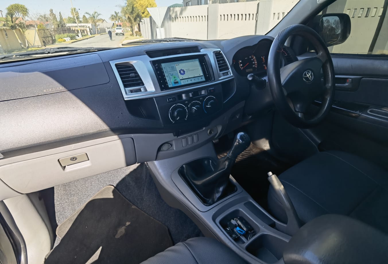TOYOTA HILUX 2.5 D-4-D