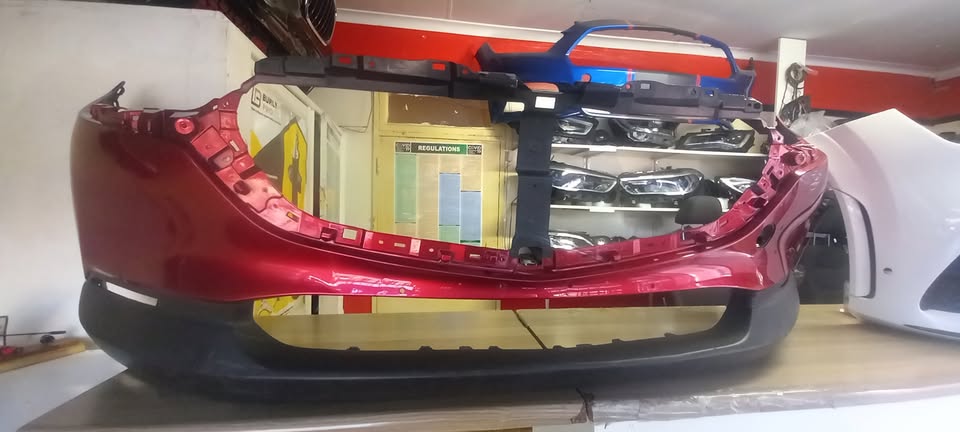 2023 MAZDA CX-30 FRONT BUMPER FOR SALE - Private Seller 2023 MAZDA CX-30 FRONT BUMPER FOR SALE - Private Seller