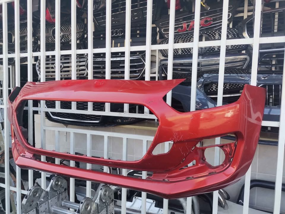 Suzuki Swift Hatchback front bumper 2017-2021 - Private Seller