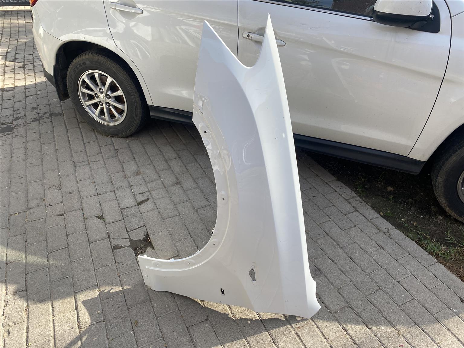 2016 BMW X3 F25 M-SPORT LEFT FRONT FENDER FOR SALE. IN PRISTINE CONDITION 2016 BMW X3 F25 M-SPORT LEFT FRONT FENDER FOR SALE. IN PRISTINE CONDITION