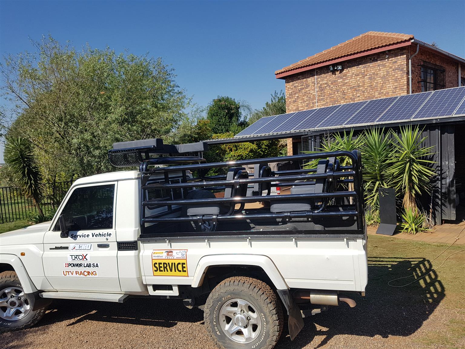 2022 Toyota Land Cruiser CATTLE RAILS - Private Seller