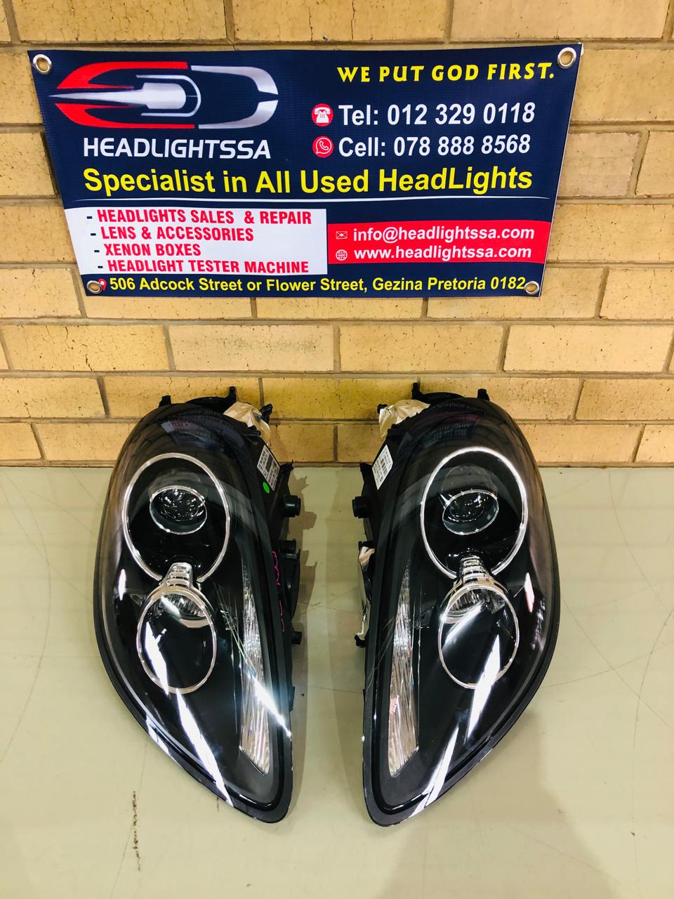 Porsche 718 982 BOXSTER/CAYMAN right and left side XENON headllights - Private Seller Porsche 718 982 BOXSTER/CAYMAN right and left side XENON headllights - Private Seller