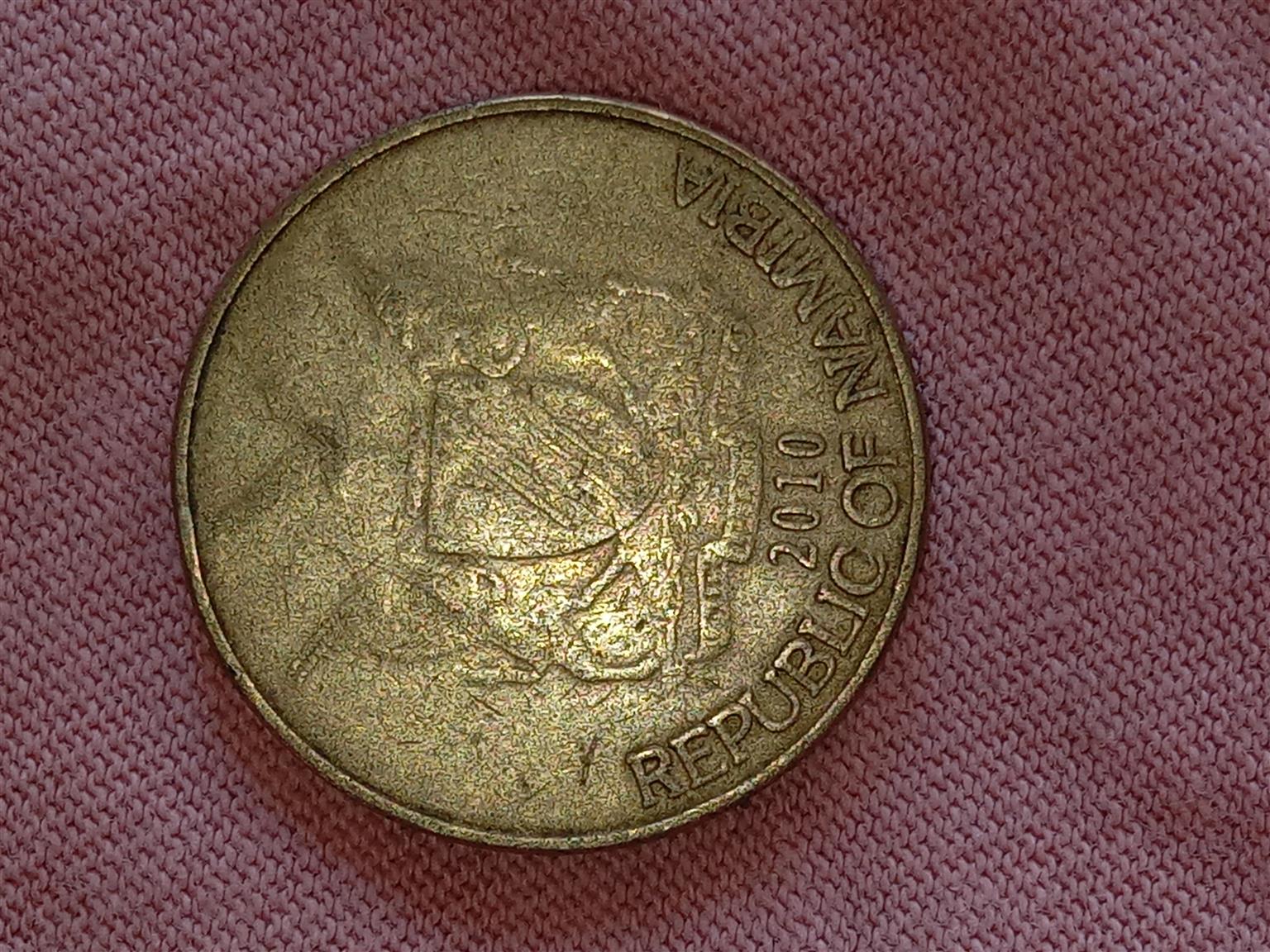 Looking for old coin buyer