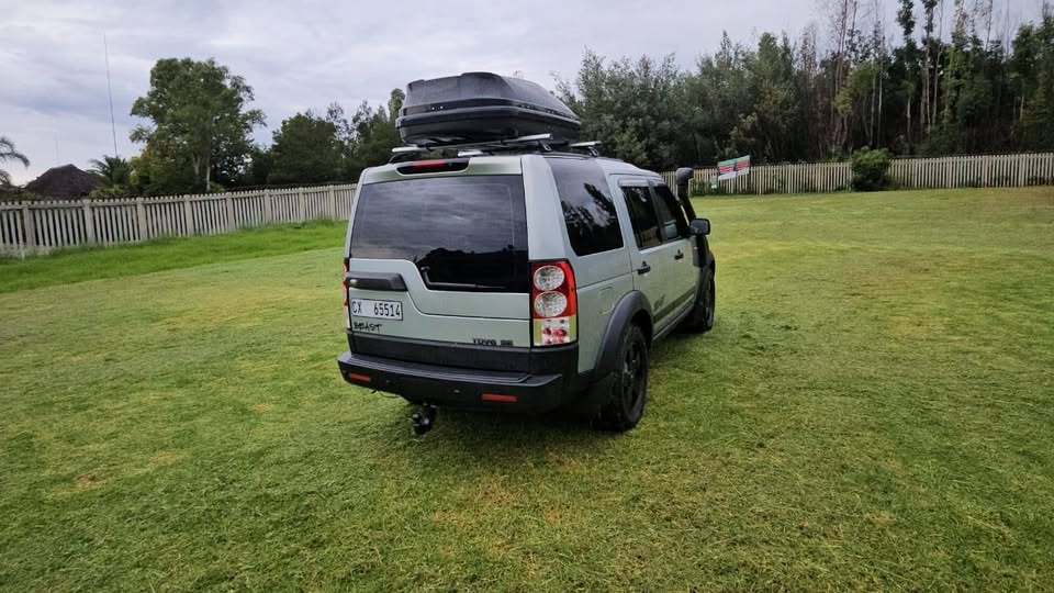 ⏳ Drive in Style: Land Rover Discovery TDV6 Luxury with lots of extras – 7-Seater Urgent Sale