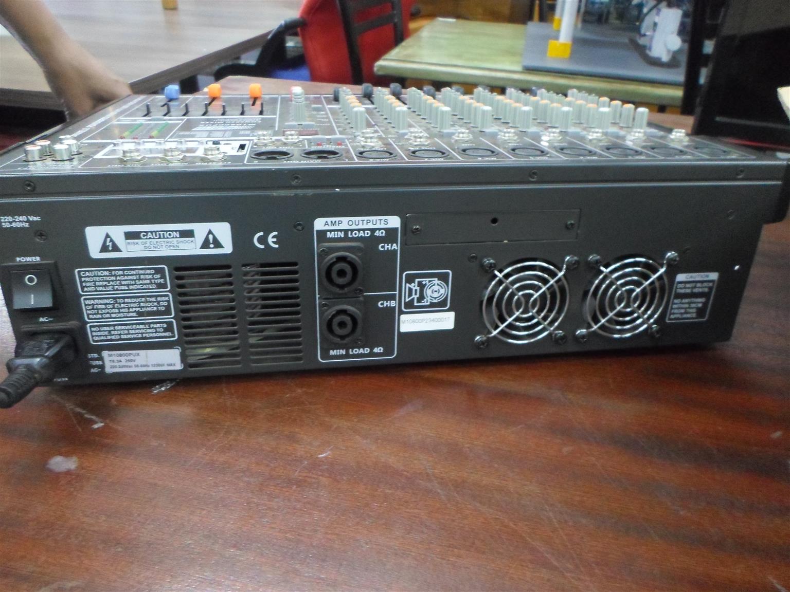 Hybrid 10 Channel Powered Mixer 