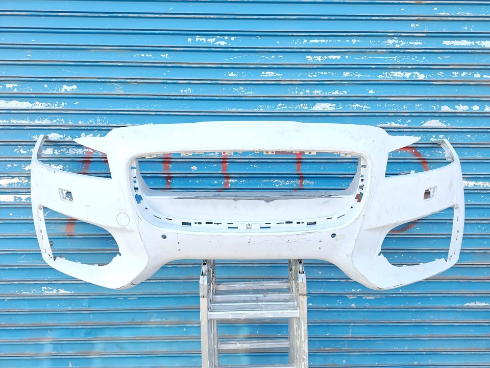 Jaguar XF Sport Front Bumper (2014 - 2020) - Private Seller