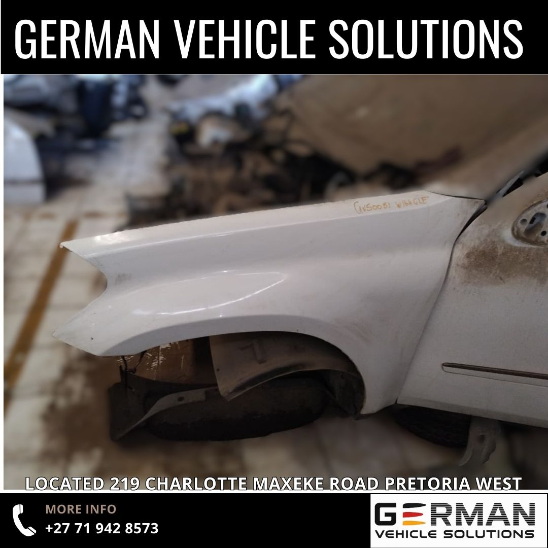 Mercedes GL320 Fender for sale - Private Seller Mercedes GL320 Fender for sale - Private Seller