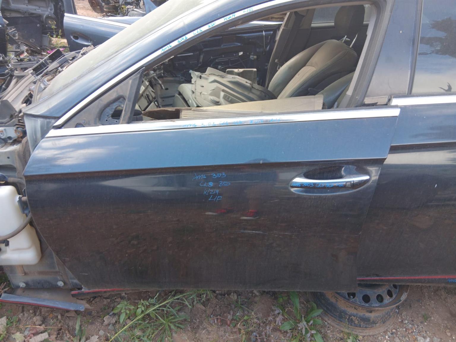 USED MERCEDES W219 DOOR FOR SALE - Private Seller USED MERCEDES W219 DOOR FOR SALE - Private Seller