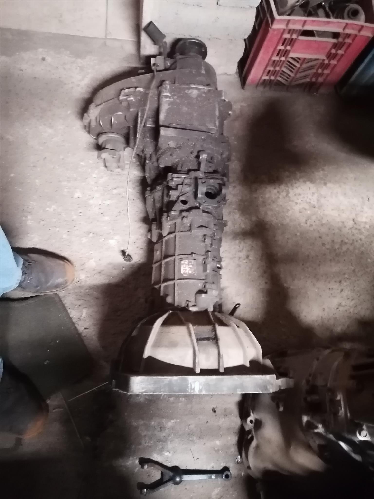 Mahindra 4x4 gearbox for sale - Private Seller Mahindra 4x4 gearbox for sale - Private Seller