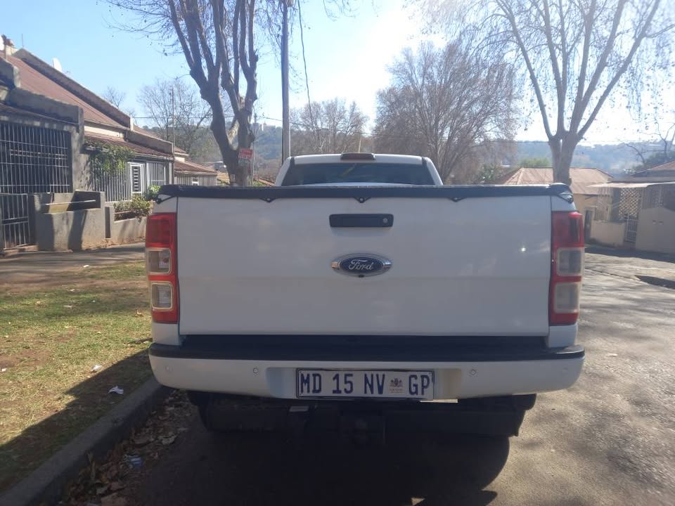 2019 FORD RANGER 2.2 DIESEL, 6 SPEED AUTOMATIC 4X4, SINGLE CAB, WHITE, 120000KMS