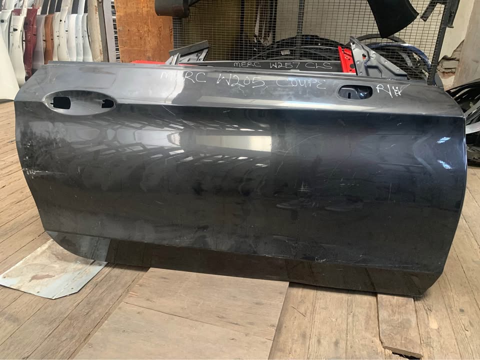 Mercedes Benz W205 coupe door right side