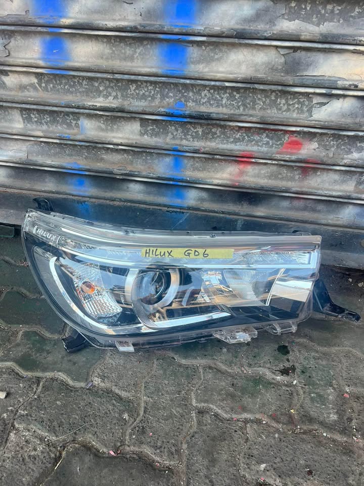 Toyota Hilux GD6 led headlight - Private Seller Toyota Hilux GD6 led headlight - Private Seller
