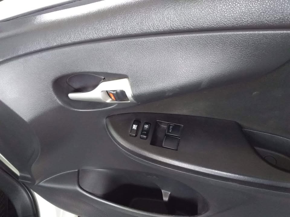 2013 Toyota Corolla professional 2013