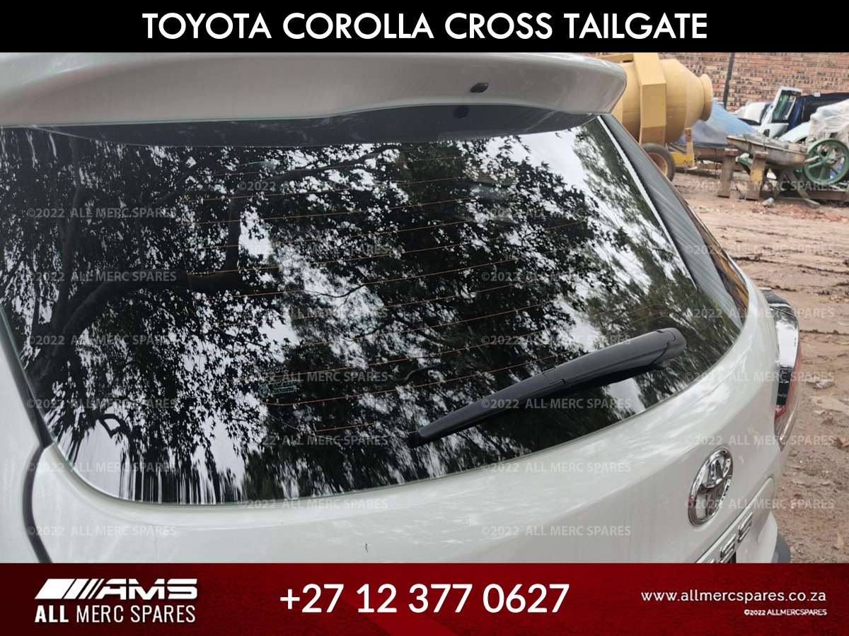 Used Toyota Corolla Cross Tailgate for Sale - Private Seller Used Toyota Corolla Cross Tailgate for Sale - Private Seller