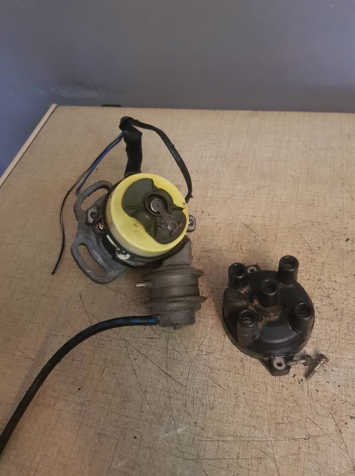 MAZDA B3 OR B6 DISTRIBUTOR FORSALE - Private Seller MAZDA B3 OR B6 DISTRIBUTOR FORSALE - Private Seller