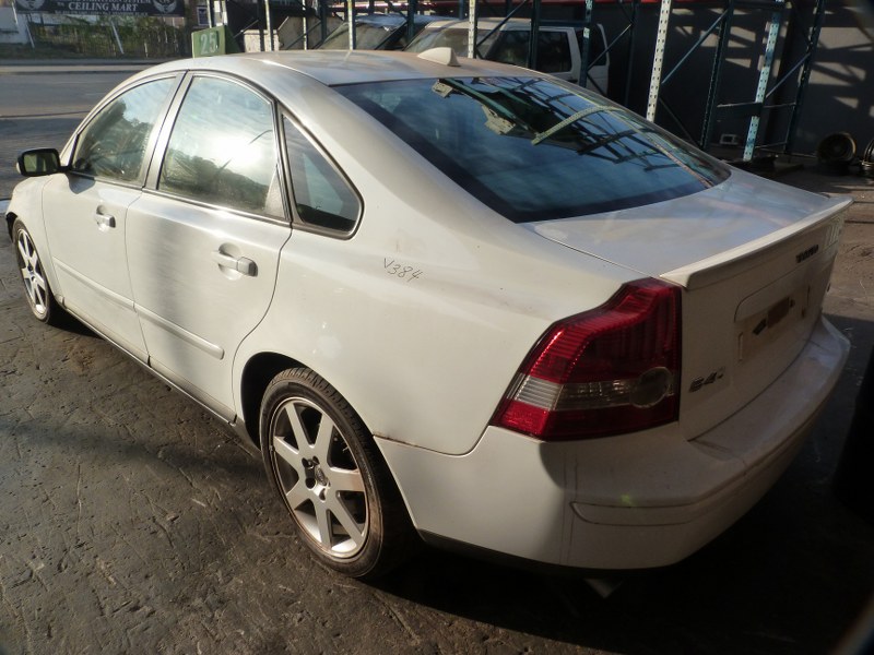 Volvo S40 T5 AT White - 2006 STRIPPING FOR SPARES - Private Seller Volvo S40 T5 AT White - 2006 STRIPPING FOR SPARES - Private Seller