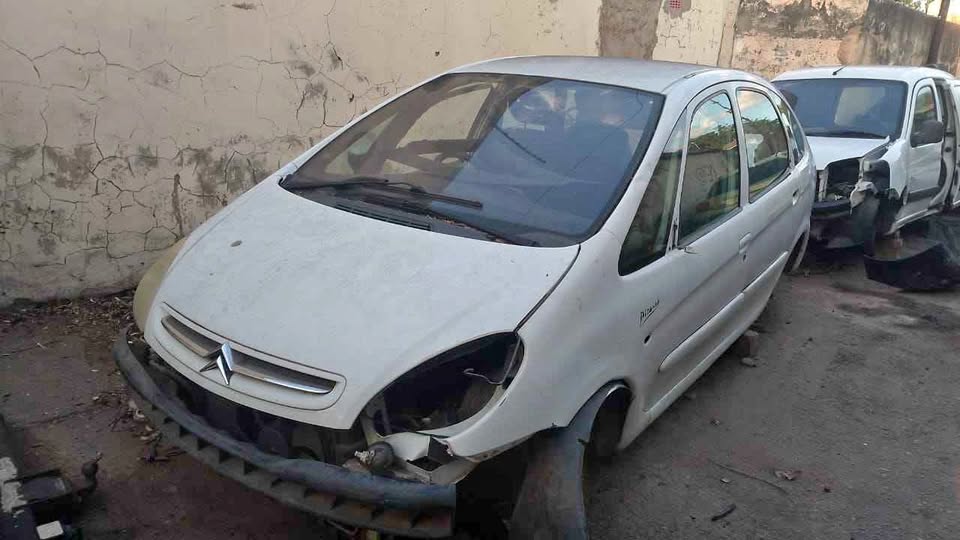 Citroen Xsara Picasso Stripping For Spares JJ's Automotive Supplies - Private Seller Citroen Xsara Picasso Stripping For Spares JJ's Automotive Supplies - Private Seller