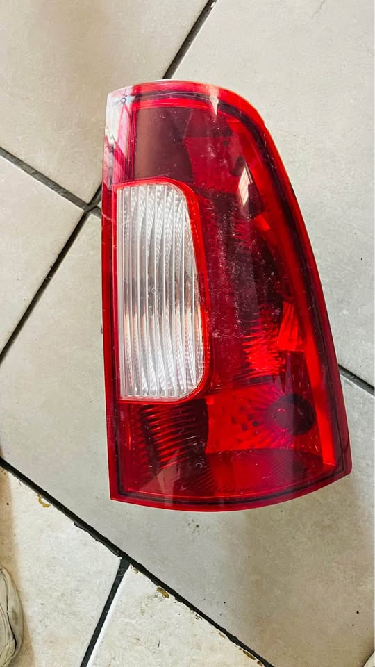 Tata Xenon taillight