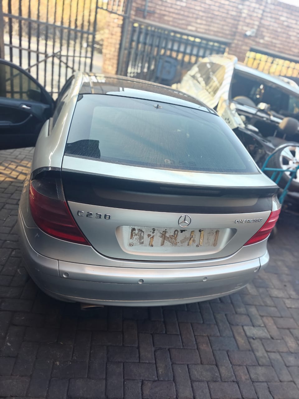 Mercedes-Benz C230 (Compressor) – Now Stripping for Spares! - Private Seller Mercedes-Benz C230 (Compressor) – Now Stripping for Spares! - Private Seller