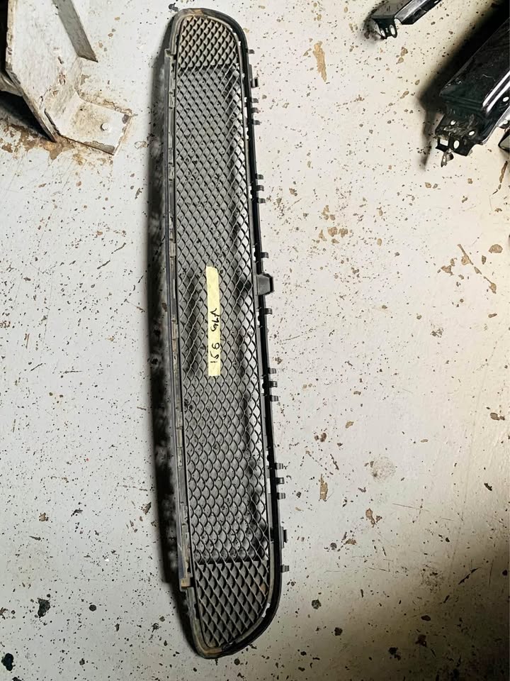 Mercedes Benz GLA 156 center mash Mercedes Benz GLA 156 center mash