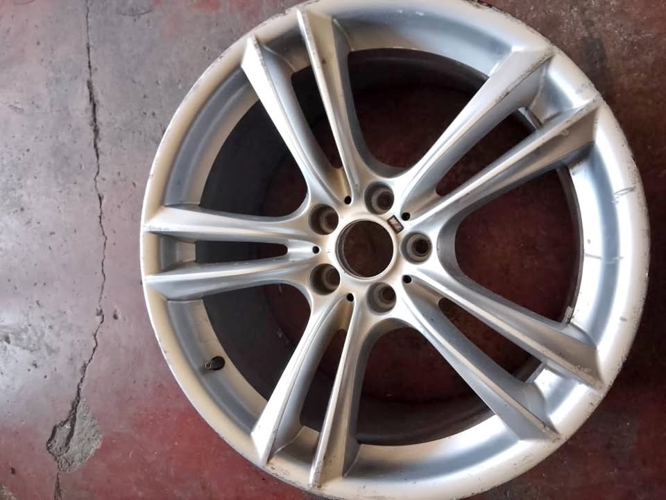Original Single 20 inch BMW spare mag wheel 5 X 120 pcd for sell - Private Seller Original Single 20 inch BMW spare mag wheel 5 X 120 pcd for sell - Private Seller