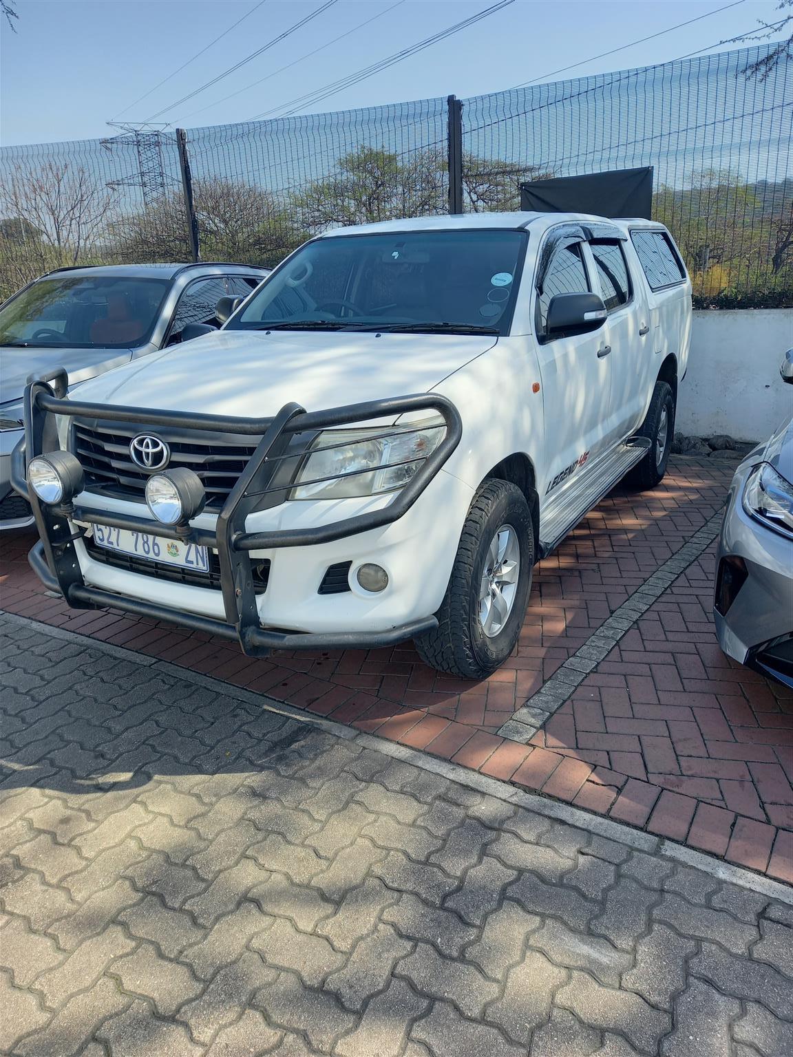 Used 2015 Toyota Hilux 2.5D-4D SRX - Private Seller Used 2015 Toyota Hilux 2.5D-4D SRX - Private Seller